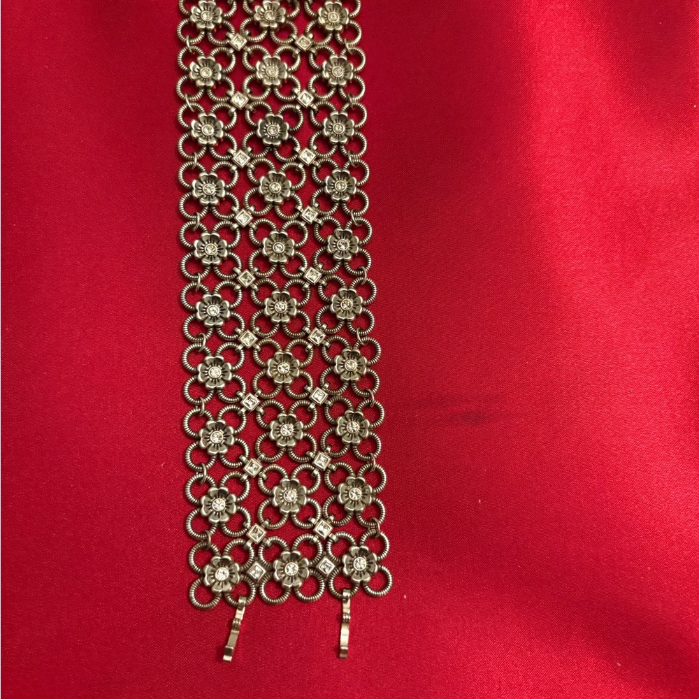 Silver Floral Bracelet